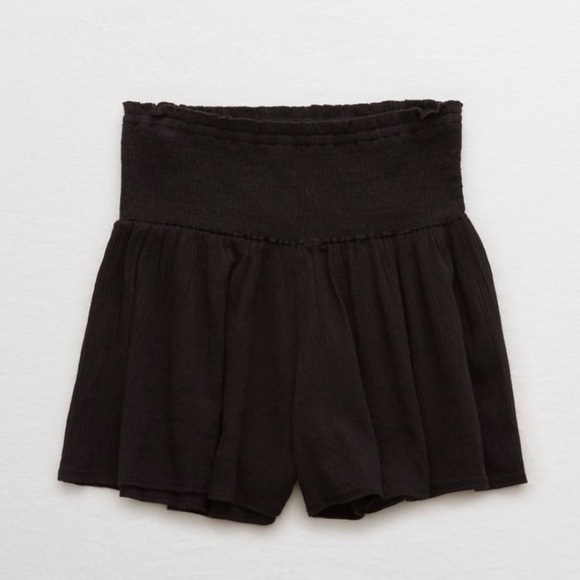 American eagle smocked black flowy shorts(aerie) - Picture 2 of 5